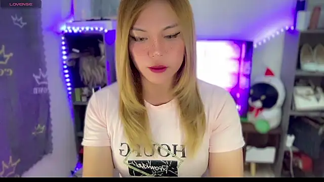 hannaBaby lisyos11 online show from 06.17.26
