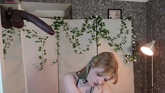 Lina Wi online show from 06.20.26