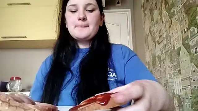 BeatriceMolands online show from 04.30.26