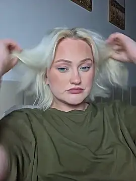 LuckyLustx online show from 06.19.26