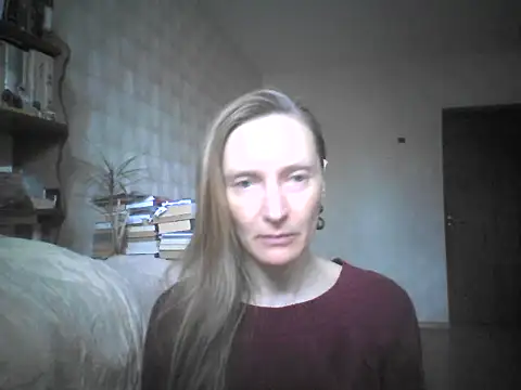Snapshot of LunaBelle8 chatting on 05.10.26 LunaBelle8 online show from 05.10.26