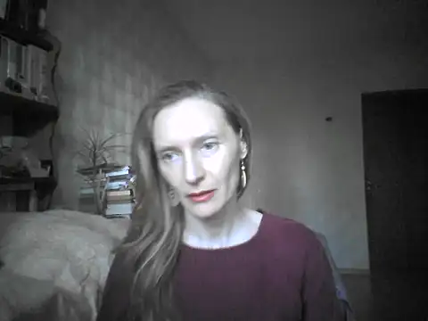 Snapshot of LunaBelle8 chatting on 05.15.26 LunaBelle8 online show from 05.15.26