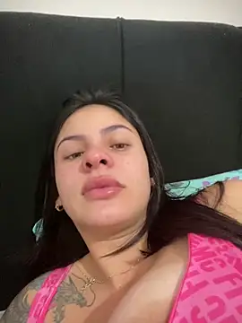 Snapshot of Livia-cortez chatting on 05.12.26 Livia-cortez online show from 05.12.26