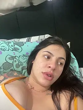 Snapshot of Livia-cortez chatting on 05.18.26 Livia-cortez online show from 05.18.26