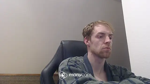 Snapshot of Milkyman7 chatting on 10.18.25 Milkyman7 online show from 10.18.25