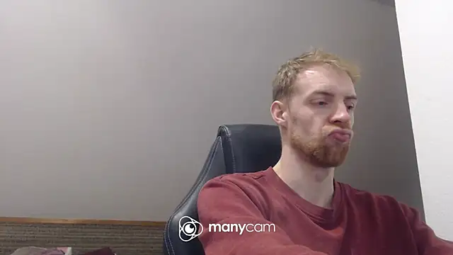 Snapshot of Milkyman7 chatting on 11.09.25 Milkyman7 online show from 11.09.25