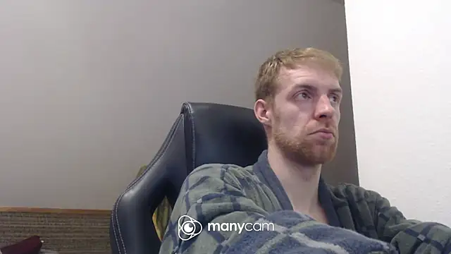 Snapshot of Milkyman7 chatting on 11.19.25 Milkyman7 online show from 11.19.25