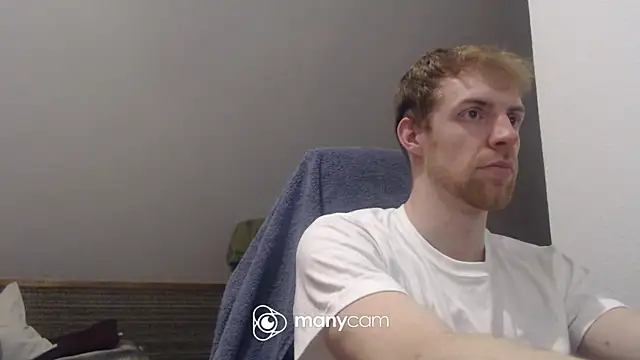 Snapshot of Milkyman7 chatting on 12.13.25 Milkyman7 online show from 12.13.25