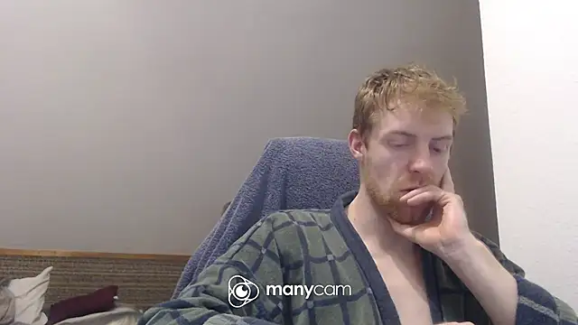 Snapshot of Milkyman7 chatting on 12.19.25 Milkyman7 online show from 12.19.25