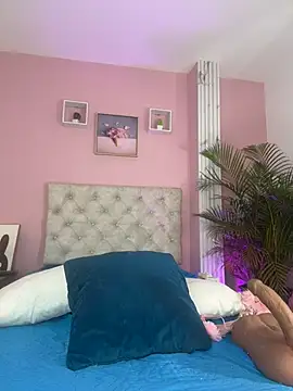 caro lovings online show from 07.12.26