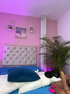 caro lovings online show from 07.18.26