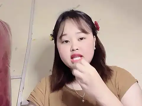 Snapshot of NhungNhun789 chatting on 05.21.26 NhungNhun789 online show from 05.21.26