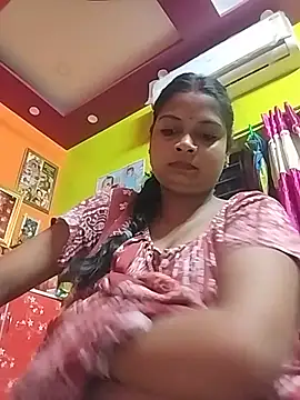 Snapshot of Simupaul001 chatting on 07.17.26 Simupaul001 online show from 07.17.26