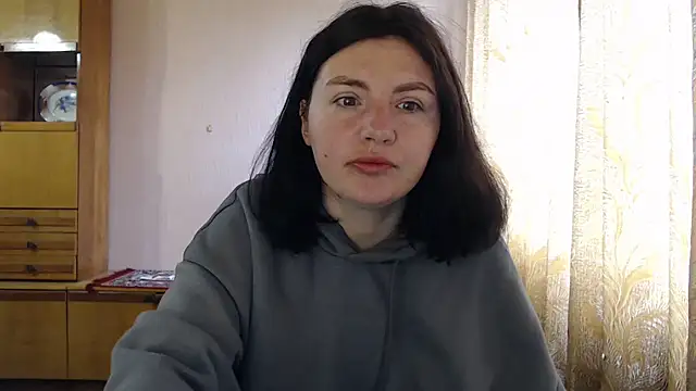AlinaxJames online show from 04.28.26