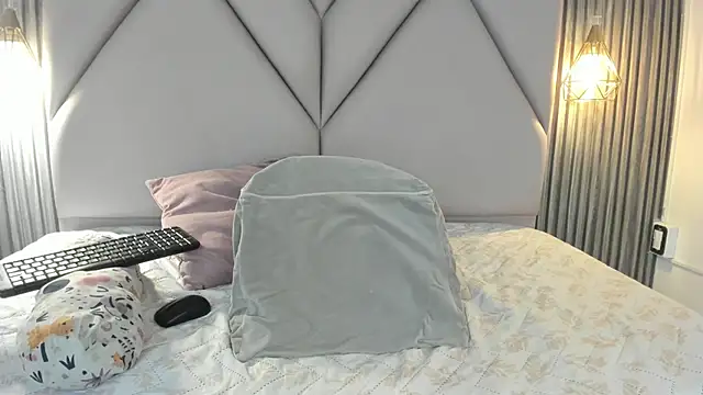 Snapshot of lolabunnysc chatting on 06.05.26 lolabunnysc online show from 06.05.26