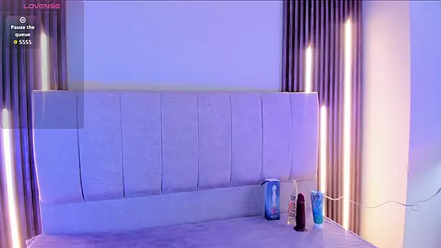 Mishell 22  online show from 04.19.26