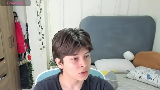 Snapshot of Felixzyn chatting on 06.06.26 Felixzyn online show from 06.06.26