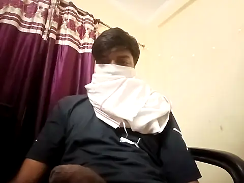 Snapshot of gajodhar20 chatting on 04.19.26 gajodhar20 online show from 04.19.26