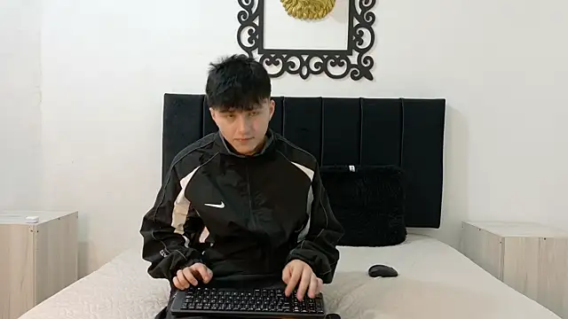 LunayDream online show from 05.23.26