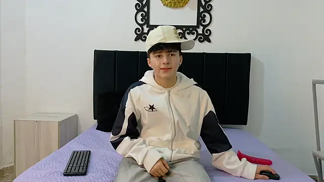 LunayDream online show from 06.05.26