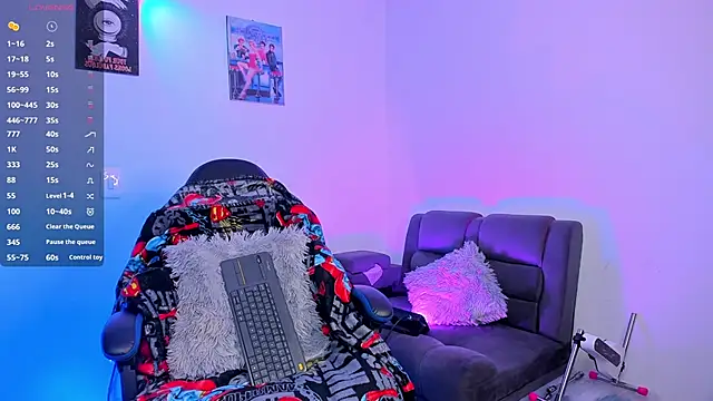 Snapshot of _gia_rosex chatting on 06.21.26 gia rosex online show from 06.21.26