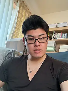 Snapshot of shun_201 chatting on 04.26.26 shun 201 online show from 04.26.26