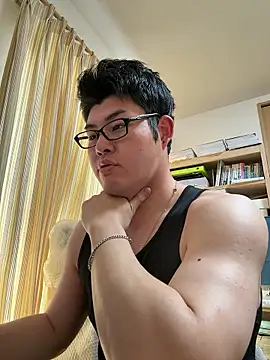 Snapshot of shun_201 chatting on 05.10.26 shun 201 online show from 05.10.26