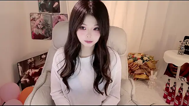 Snapshot of ChuYI-007 chatting on 05.17.26 ChuYI-007 online show from 05.17.26
