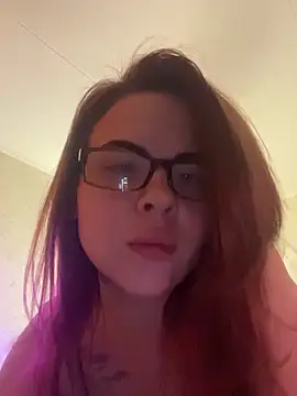 Snapshot of AmyPark_ chatting on 06.18.26 AmyPark online show from 06.18.26