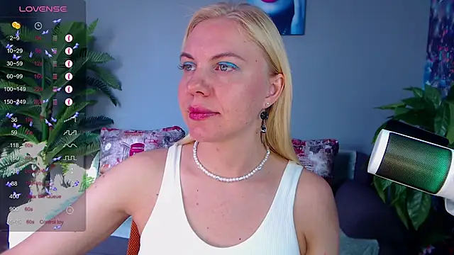 Snapshot of FromRussia chatting on 06.24.26 FromRussia online show from 06.24.26