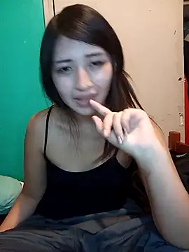 Snapshot of HonyHanna chatting on 05.06.26 HonyHanna online show from 05.06.26