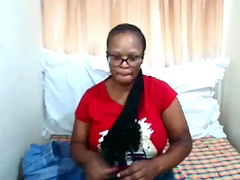 Snapshot of Ebony_Bloom69 chatting on 05.13.26 Ebony Bloom69 online show from 05.13.26