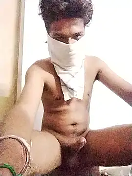 Snapshot of Gujju_chhokro_ chatting on 06.15.26 Gujju chhokro online show from 06.15.26
