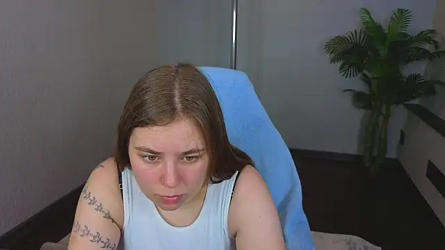 Snapshot of Boobsy_girl chatting on 07.30.26 Boobsy girl online show from 07.30.26