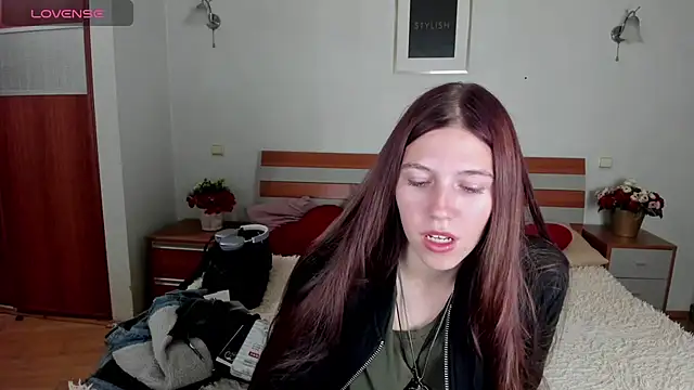 MaryRapunzel online show from 04.29.26