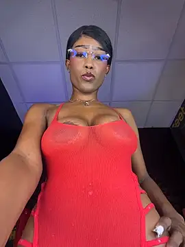 CocoaLuxeXXX online show from 05.21.26