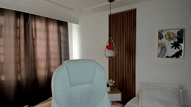Snapshot of luniksa chatting on 06.07.26 luniksa online show from 06.07.26