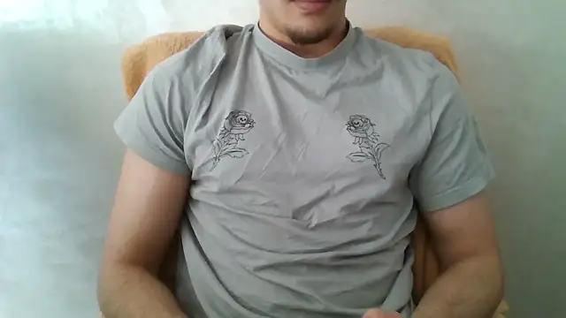 Snapshot of Mr_Arab_boy chatting on 04.25.26 Mr Arab boy online show from 04.25.26