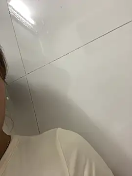 Snapshot of Ly-sexyy chatting on 07.16.26 Ly-sexyy online show from 07.16.26