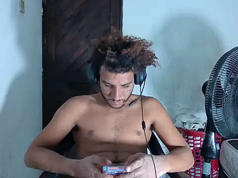 Snapshot of maicktentacionxxx chatting on 06.18.26 maicktentacionxxx online show from 06.18.26