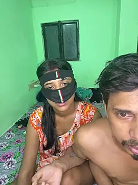 hot-couple-0 online show from 06.26.26