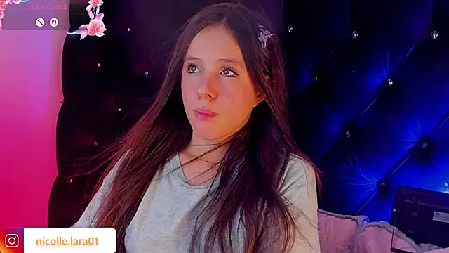 Snapshot of Kitty_rose01 chatting on 06.26.26 Kitty rose01 online show from 06.26.26