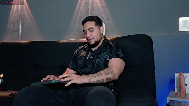 Marcus Aress online show from 07.18.26
