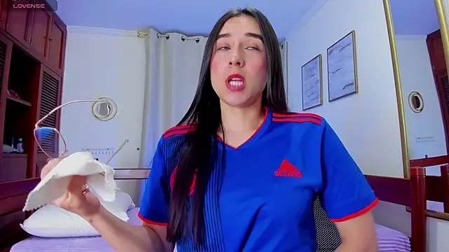 Elisabetta Amour online show from 06.23.26
