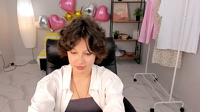 Sindel Meby online show from 04.22.26