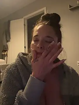 Poppylooloo online show from 05.08.26