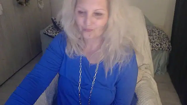 Divineblond online show from 03.24.26