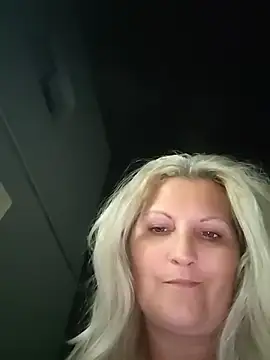 Divineblond online show from 07.28.26
