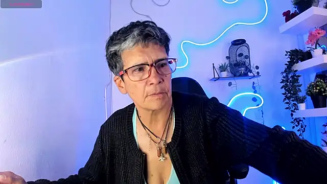 Snapshot of selena_ferreira chatting on 07.27.26 selena ferreira online show from 07.27.26