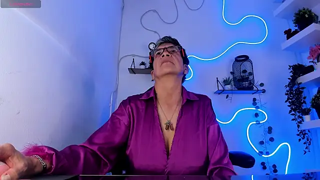 Snapshot of selena_ferreira chatting on 07.29.26 selena ferreira online show from 07.29.26